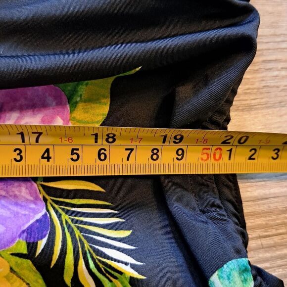 Swimsuit For All Plus Size Underwire Floral One-Piece Swimsuit Size 26 Black NWT - Picture 13 of 15